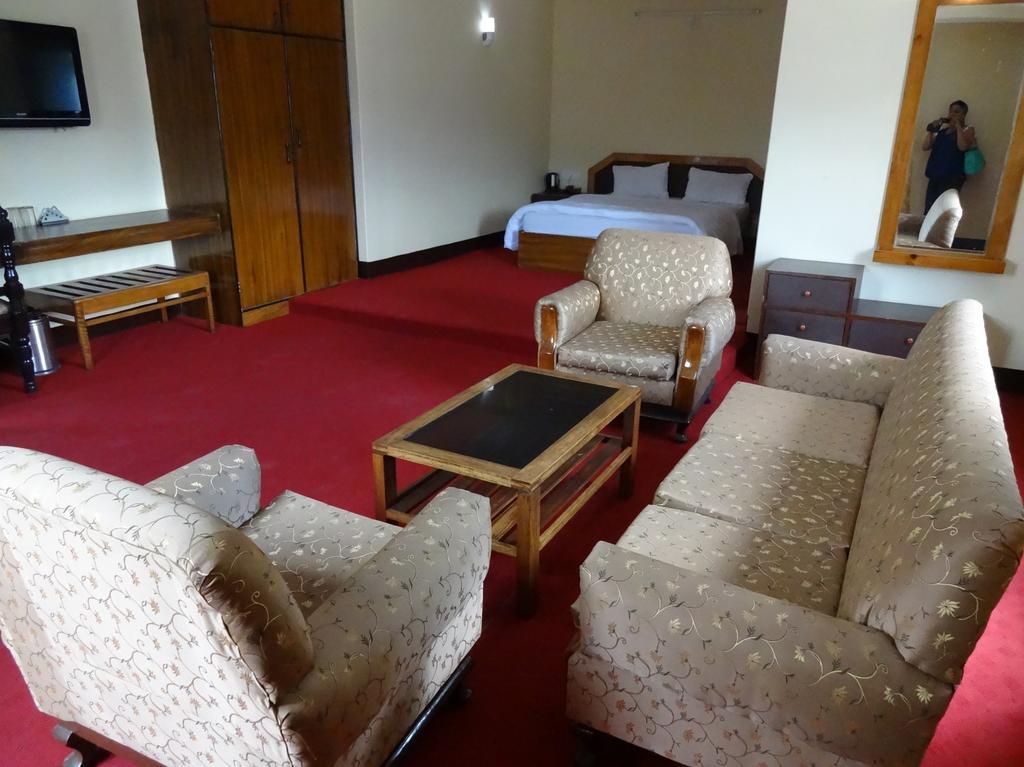 Mount Simvo Hotel Гангток Екстериор снимка